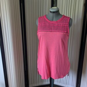 Pink, sleeveless, neckline crochet design, front bottom curved, top